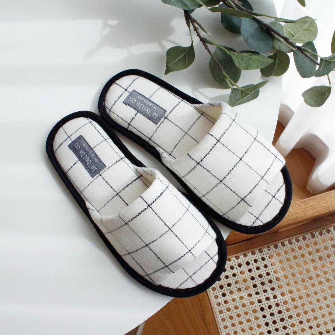 ペアで履ける チェック柄 ルームシューズ | room slippers