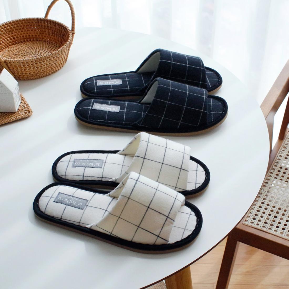 ペアで履ける チェック柄 ルームシューズ | room slippers