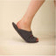 足にフィットする ルームシューズ | room slippers