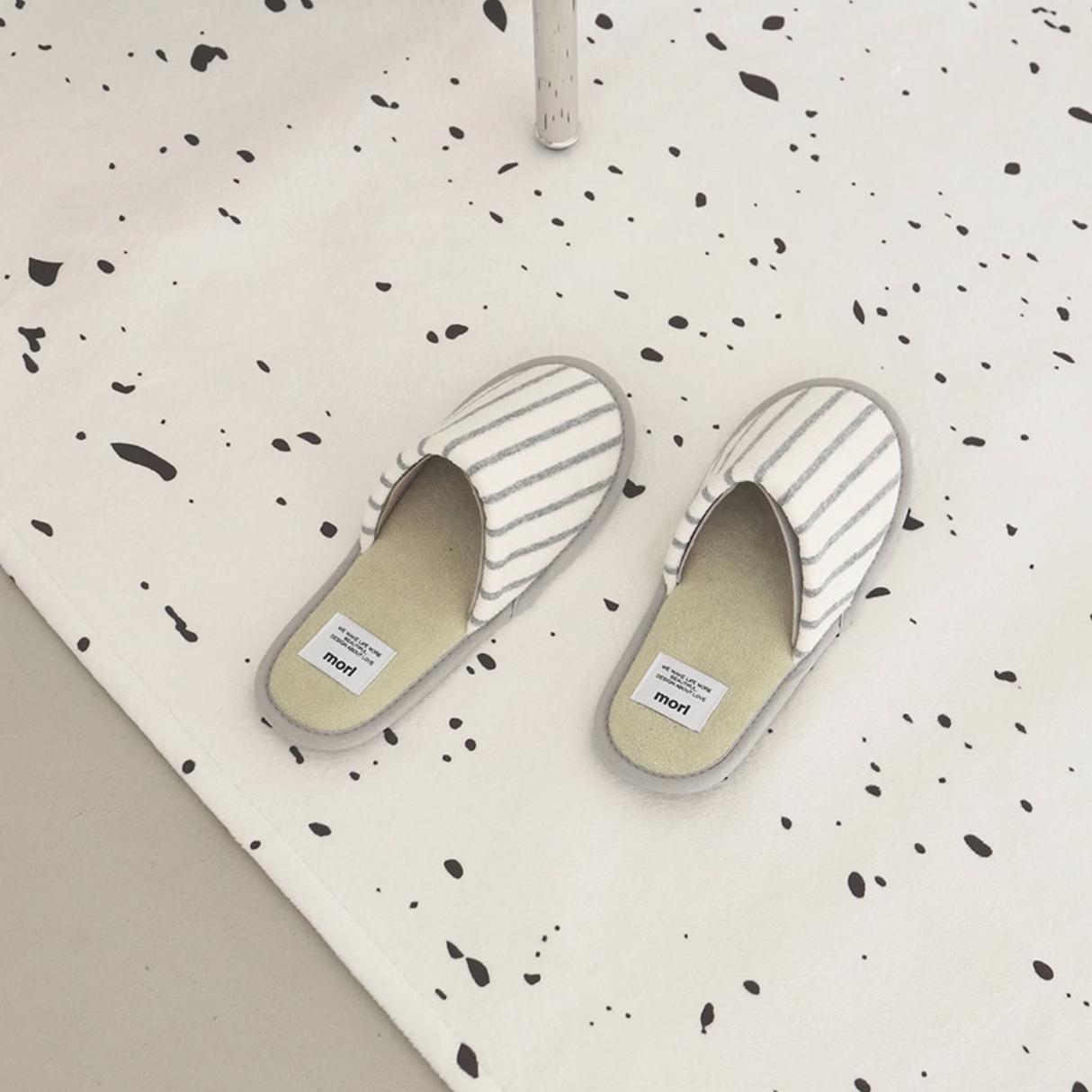 color striped room slippers | morl