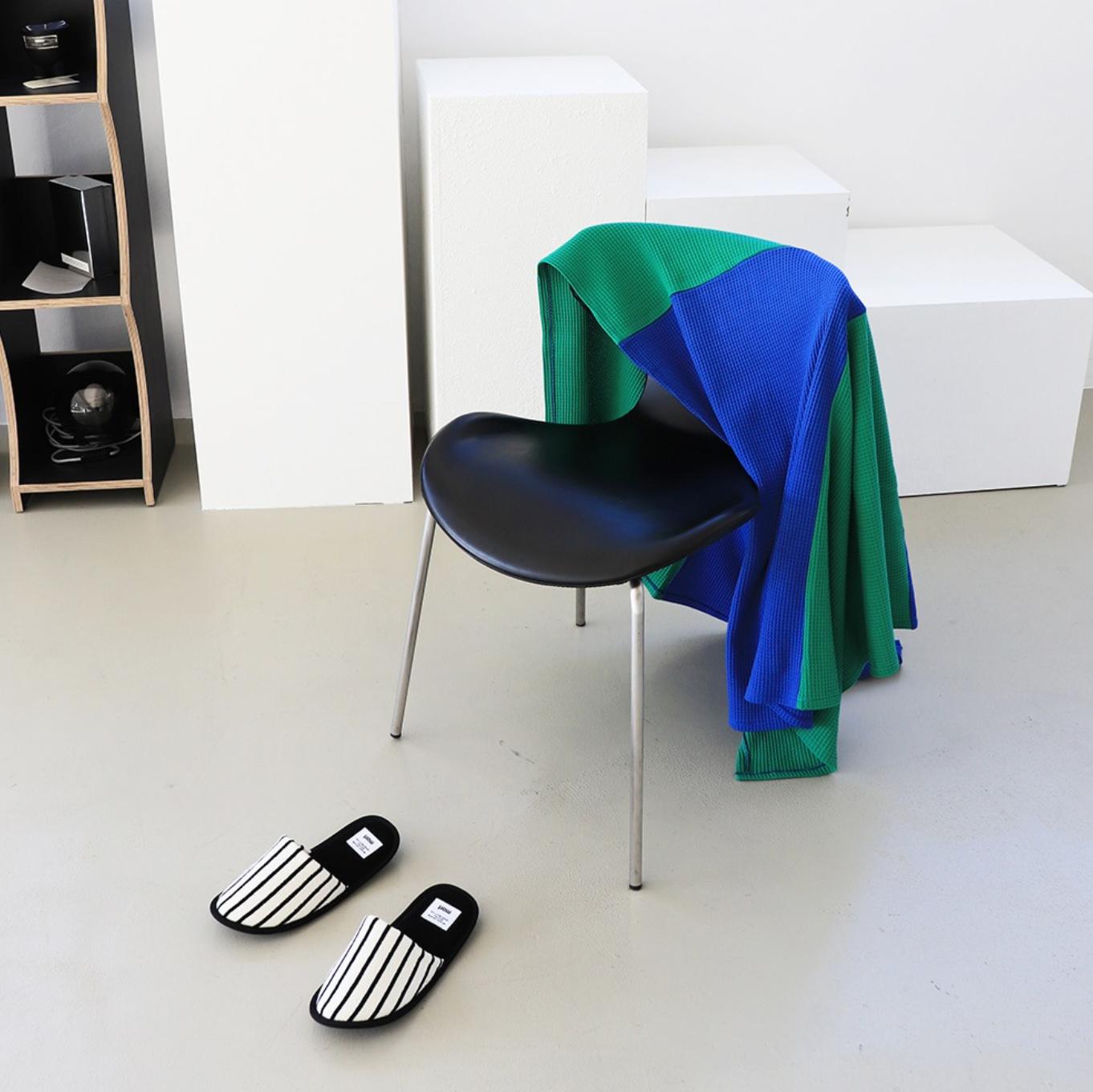 color striped room slippers | morl