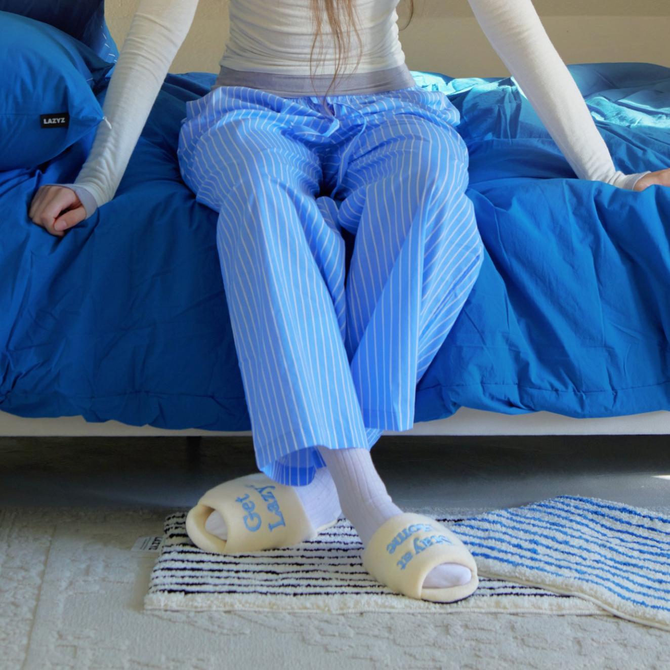 pastel room slippers | Lazyz