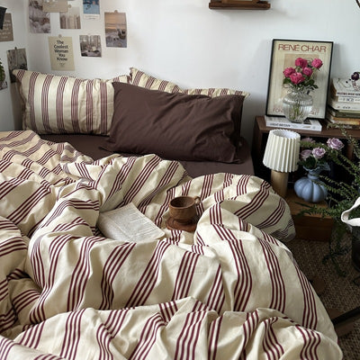 選べるサイズ red striped bed linen
