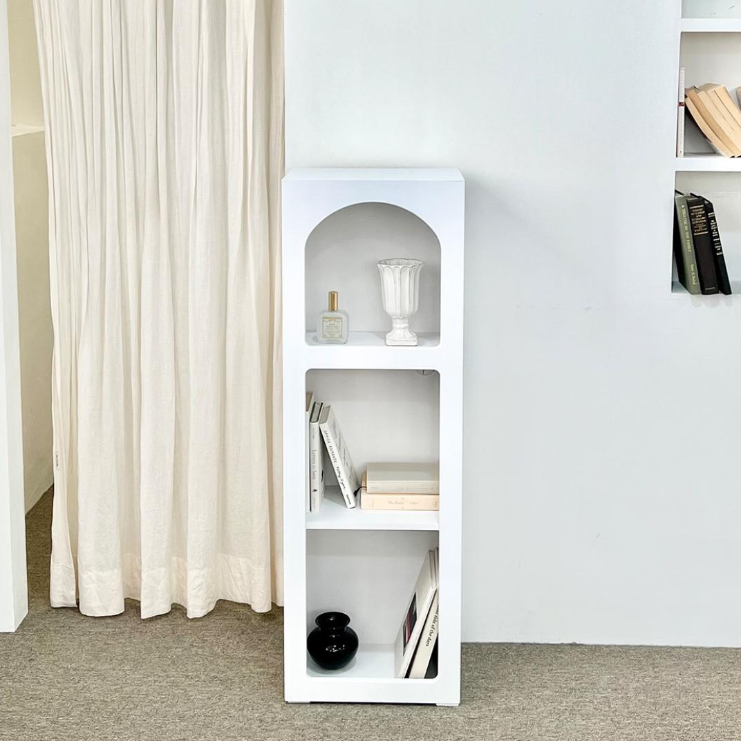DAHRIA window shaped display shelf large